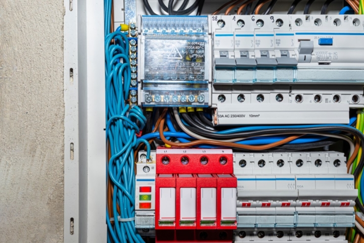 Circuit Breaker Vs Fuse: All You Need To Know?