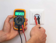 Using Multimeter to test the outlet